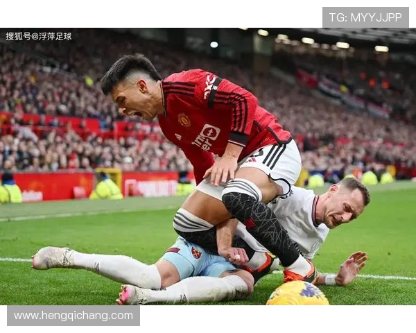 曼联调整战术心态迎接新挑战